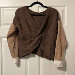Women’s twist-back detail sweater in shades of brown and white, size small